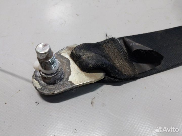 Ремень безопасности задний правый Ваз Калина