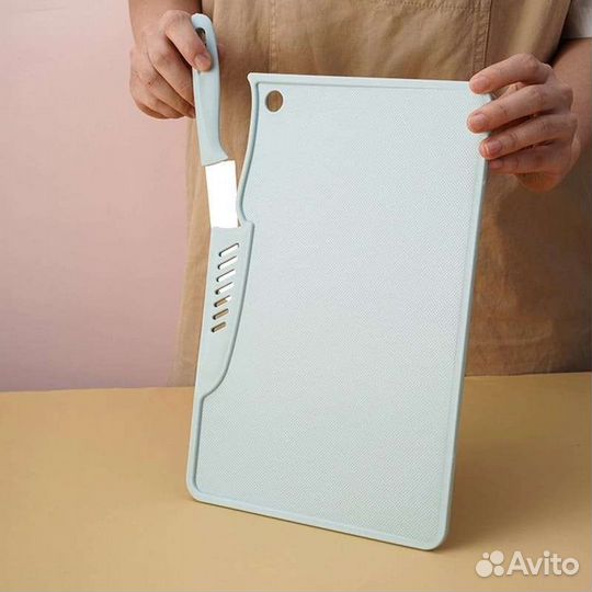 Доска разделочная, с ножом в комплекте