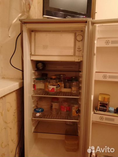 Холодильник бу маленький высота 110, шт реестра