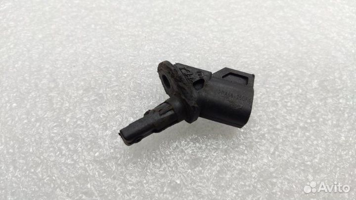 Датчик ABS передний Ford Focus 3 iqdb 2016