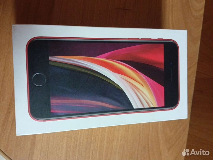Телефон iPhone se 2020
