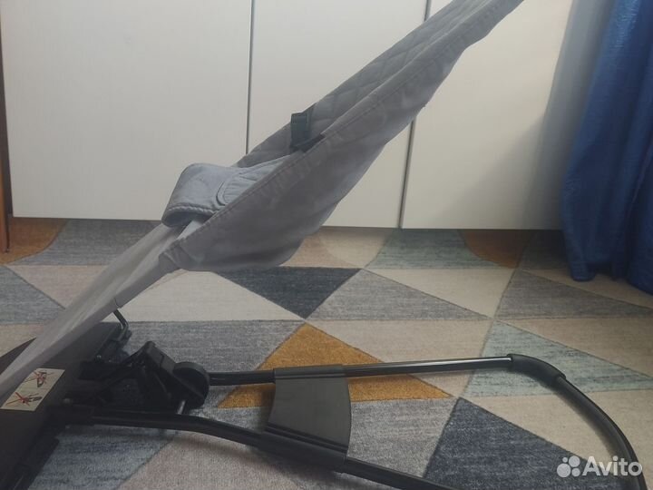 Шезлонг для новорожденных