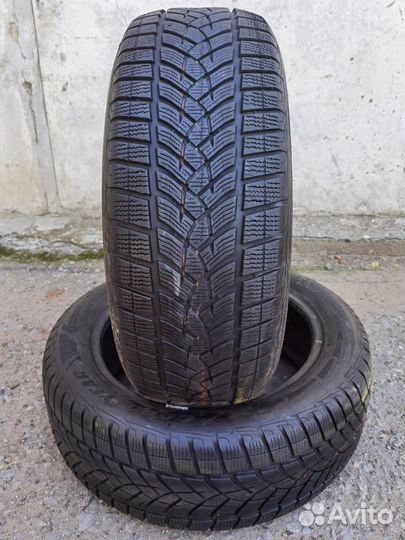 Goodyear UltraGrip Performance 235/55 R19 105V