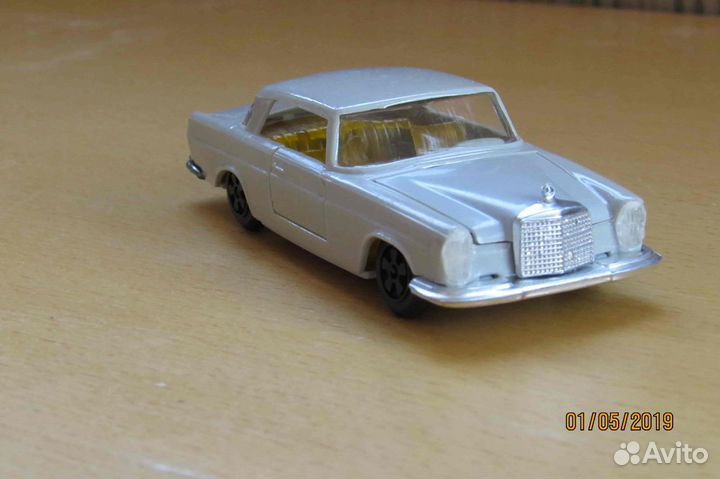 Дфи(Донецк) 1/43 Fiat 125 (пластик) белый