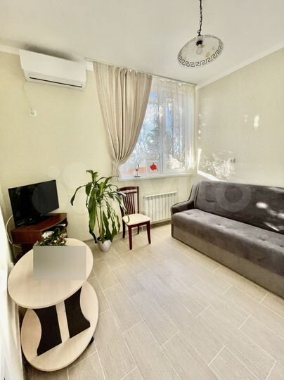 Дом 23 м² на участке 1 сот.