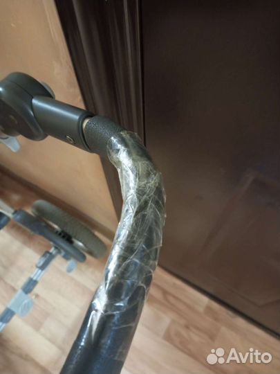 Продам детскую коляску 2в1