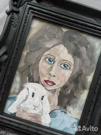 Картина Девушка с кроликом 20х15 холст