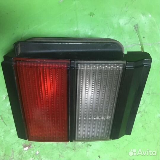 Фонарь задний правый Фольксваген Пассат Б3