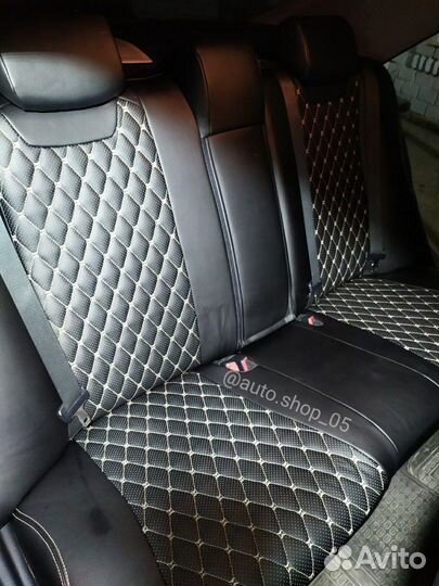 Чехлы luxe Ромб из экокожи на Toyota Camry v55