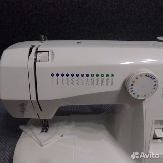 Швейная машина AEG