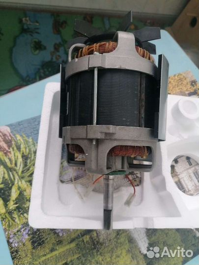 Двигатель для Robot coupe R4