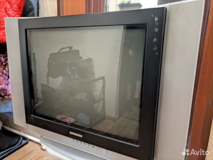 Б/у телевизор samsung