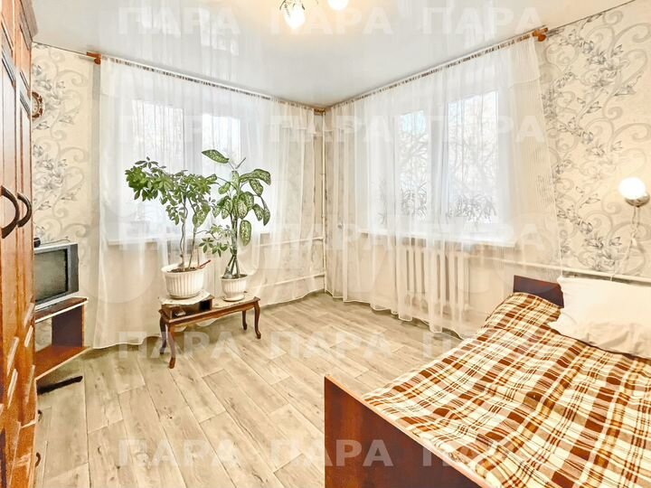 3-к. квартира, 65 м², 1/2 эт.