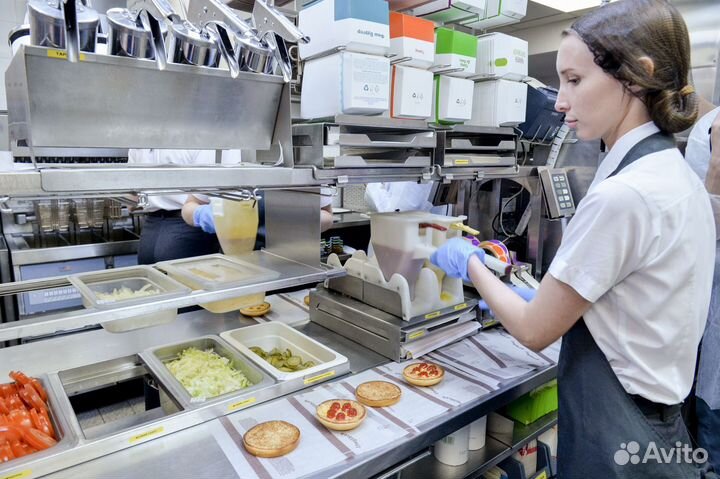 Ночной разнорабочий в сеть фастфуда