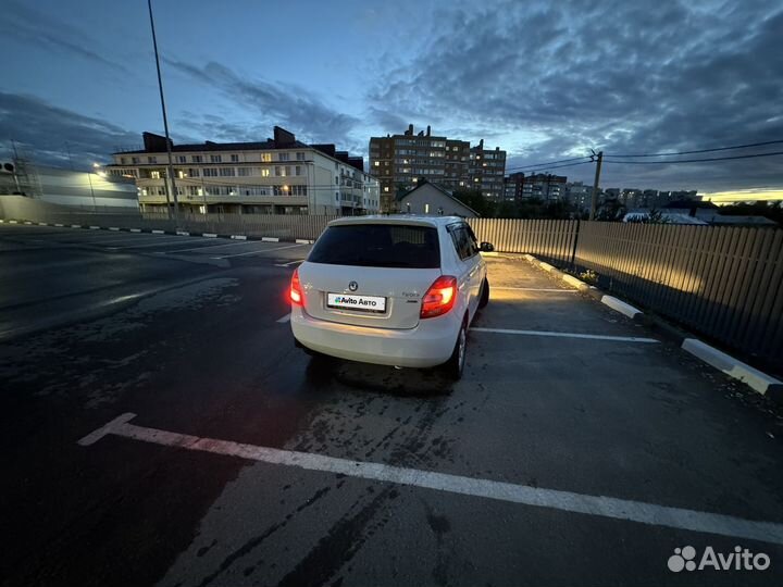 Skoda Fabia 1.4 МТ, 2011, 291 000 км