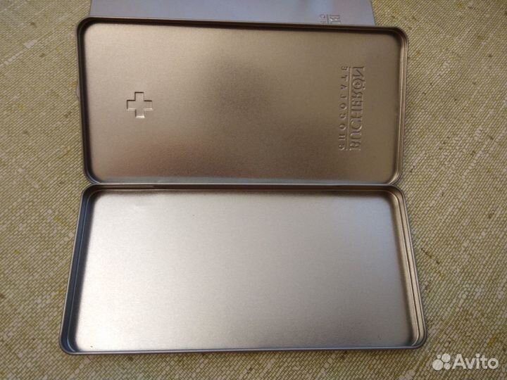 Металлический пенал