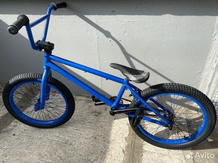 Трюковой велосипед bmx