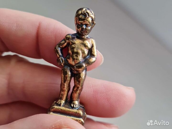 Сувениры и Брелоки из разных стран