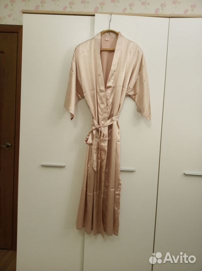 Халатик/пеньюар женский р.46-48