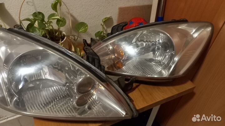 Фары lancer 9 оригинал
