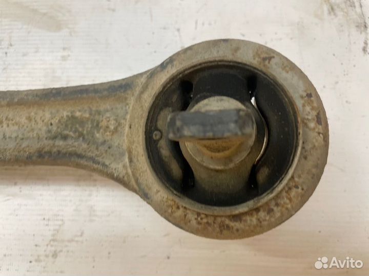 Рычаг продольный задний левый Mitsubishi Outlander