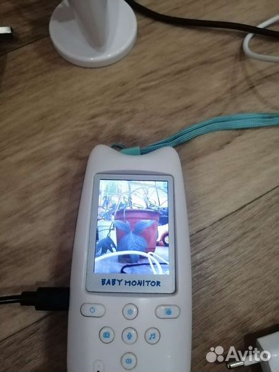 Радио видео няня