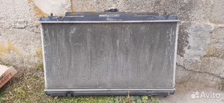 Радиатор охлаждения toyota camry