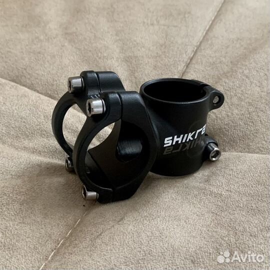 Вынос руля короткий под руль 31,8мм и 25,4мм