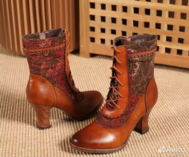 Сапожки женские 39 размер