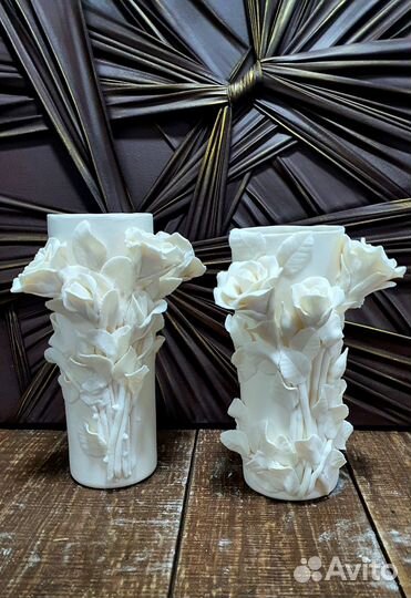 Ваза фарфоровая с розами ручной работы