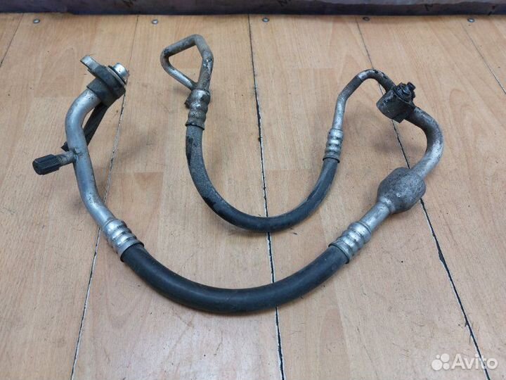 Трубка кондиционера Opel Vectra C седан Z18XER