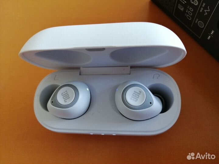 Беспроводные наушники