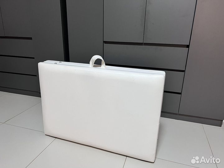 Кушетка косметологическая