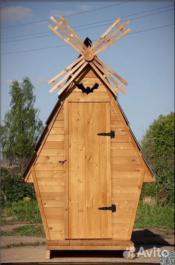 Дачный туалет деревянный