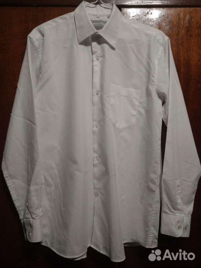 Рубашка белая