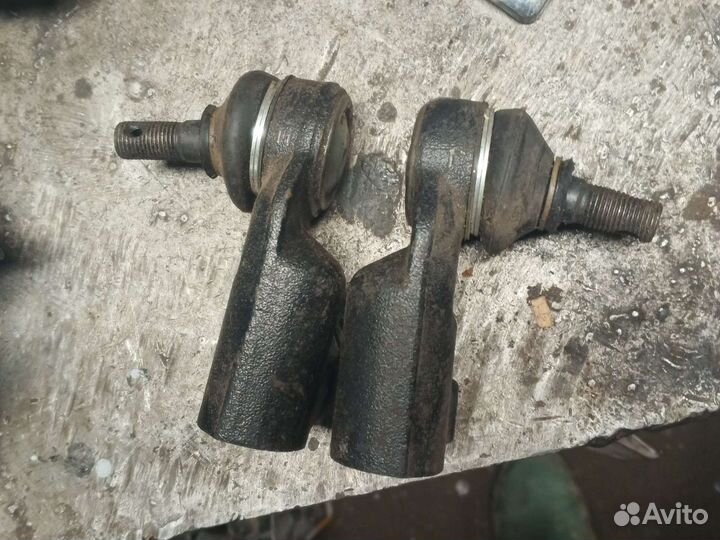 Комплект новых рулевых наконечников калина гранта