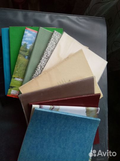 Тетради в клетку в ассортименте