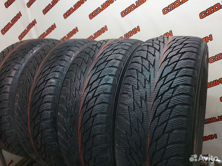 Nokian Tyres Hakkapeliitta R2 235/55 R17 103R