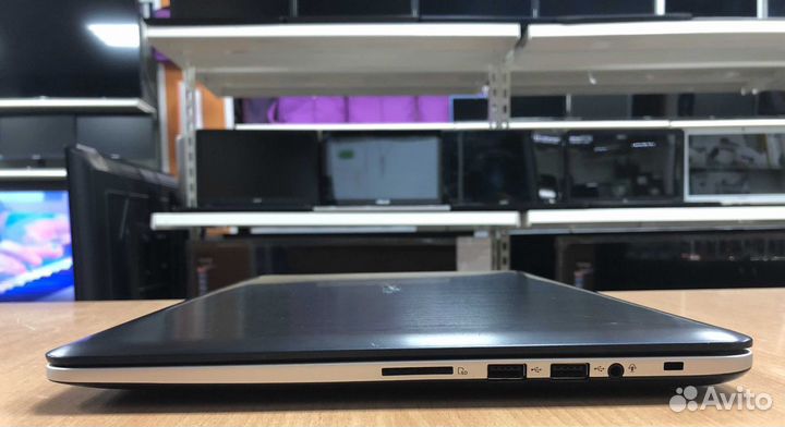 Asus/i5 5200/6GB/GT940M/1000GB/15.6 IPS