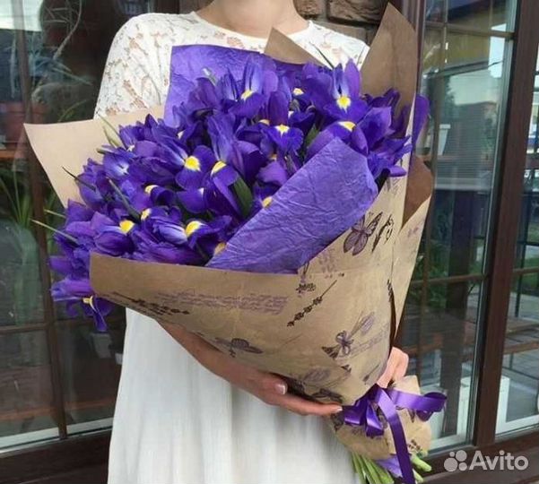Ирисы. Цветы с доставкой