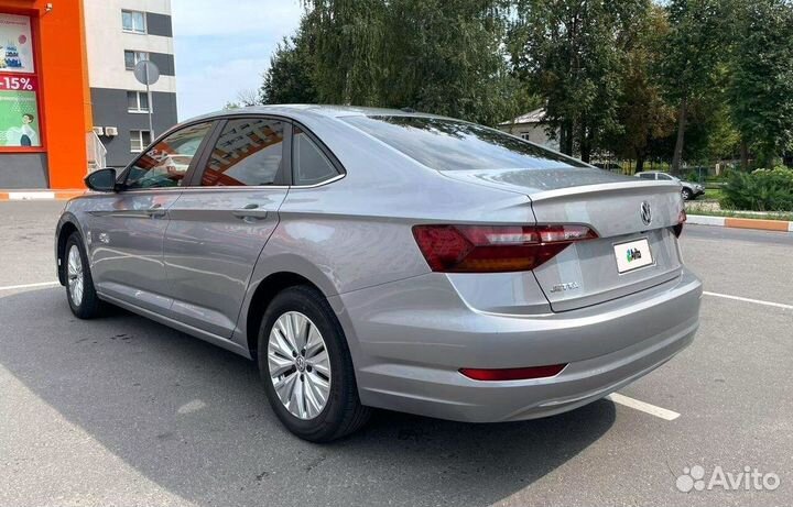 Аренда авто под выкуп Volkswagen Jetta