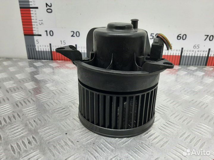 Моторчик печки для Ford Mondeo 3 1111936