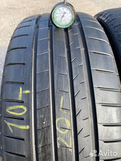 Bridgestone Alenza 001 235/45 R20