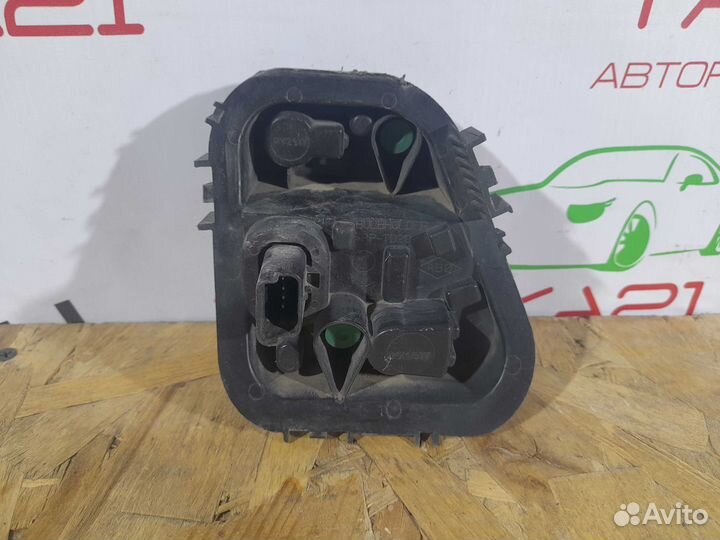 Плата заднего левого фонаря наружного Renault Flue