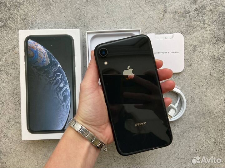 iPhone Xr, 64 ГБ