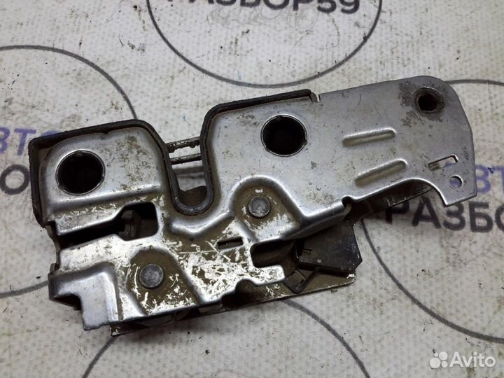 Замок капота Volkswagen Tiguan 1