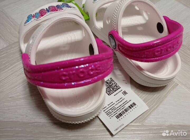 Новые Crocs сандалии с8