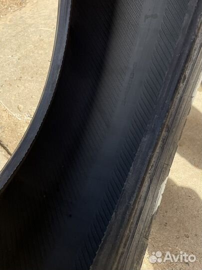 Yokohama 104ZR 215/60 R16