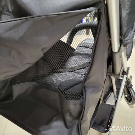 Коляска прогулочная 6 кг Luxmom 1100 новые