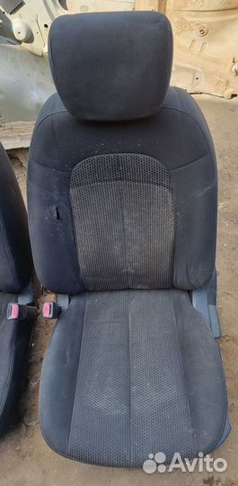 Сиденья передние Hyndai elantra hd